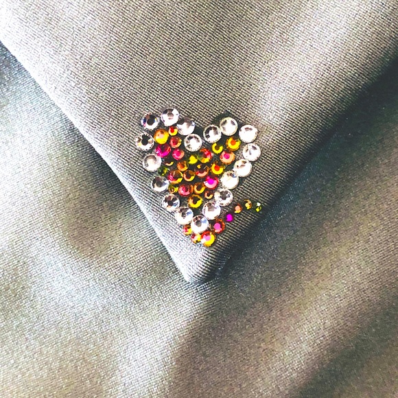 💎✨ Custom Rhinestoning & Unique Vintage Finds 🎠🧚🏼‍♀️ - Picture 5 of 8